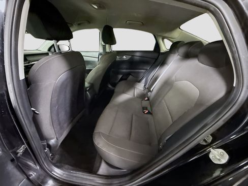 Used 2020 Kia Forte LXS image 24