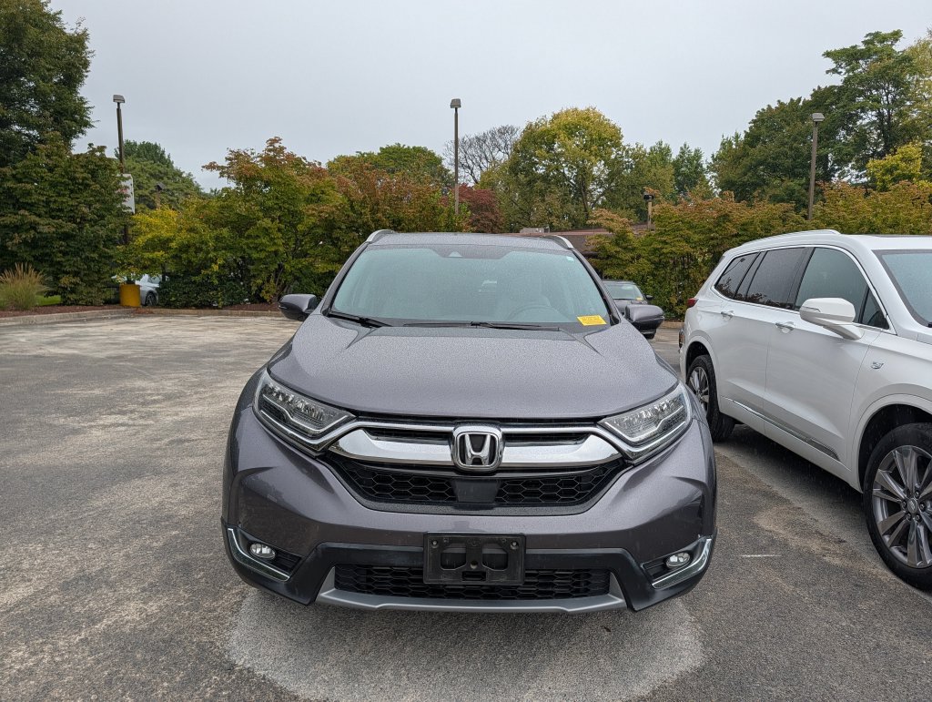 Used 2018 Honda CR-V Touring image 2