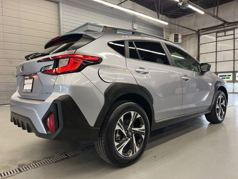 Used 2024 Subaru Crosstrek 2.0i Premium image 7