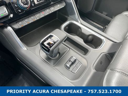 Used 2023 GMC Sierra 1500 Denali w/ Denali Reserve Package AWD/4WD image 19
