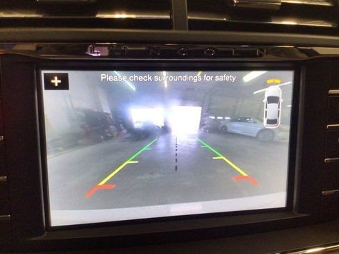 Used 2018 Lincoln Continental Select FWD image 24