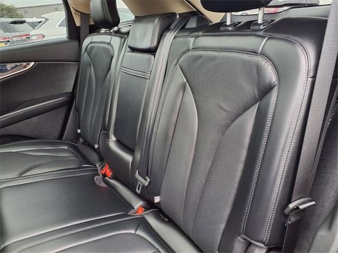 Certified 2023 Lincoln Nautilus Reserve w/ Cargo Utility Package image 9