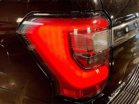 Used 2020 Ford Expedition Max Limited image 22