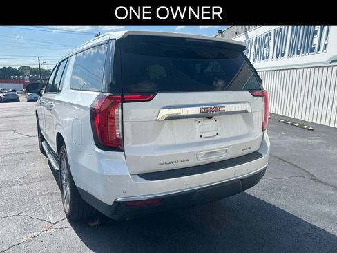 Used 2021 GMC Yukon XL SLT w/ SLT Luxury Plus Package AWD/4WD image 4