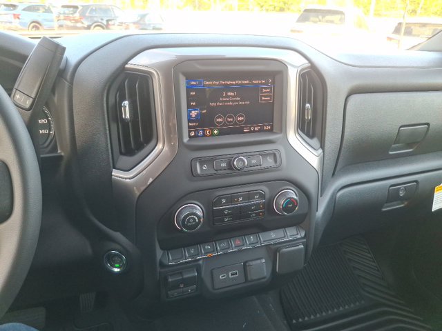 New 2026 Chevrolet Silverado 2500 Custom w/ Custom Value Package AWD/4WD image 17