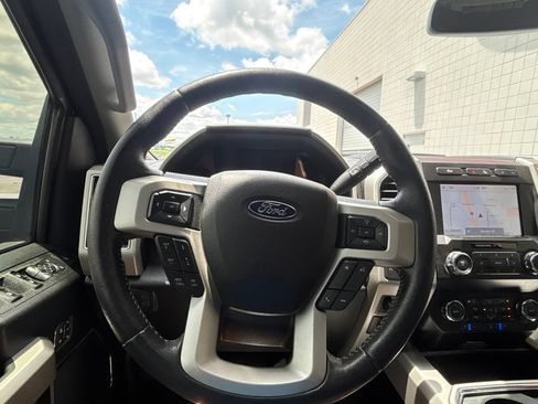 Used 2021 Ford F250 Lariat w/ Tremor Off-Road Package AWD/4WD image 21