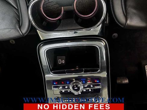 Used 2022 Lincoln Nautilus Reserve AWD/4WD image 18