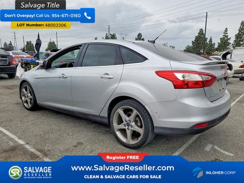 Used 2013 Ford Focus Titanium w/ Titanium Handling Pkg FWD image 3