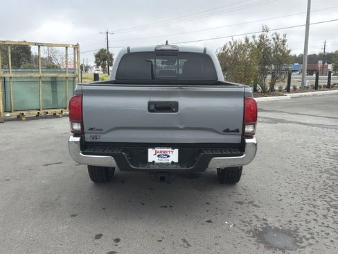 Used 2019 Toyota Tacoma SR5 image 5