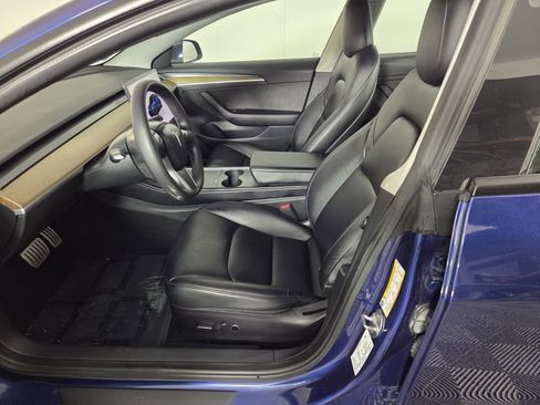 Used 2022 Tesla Model 3 Performance image 11