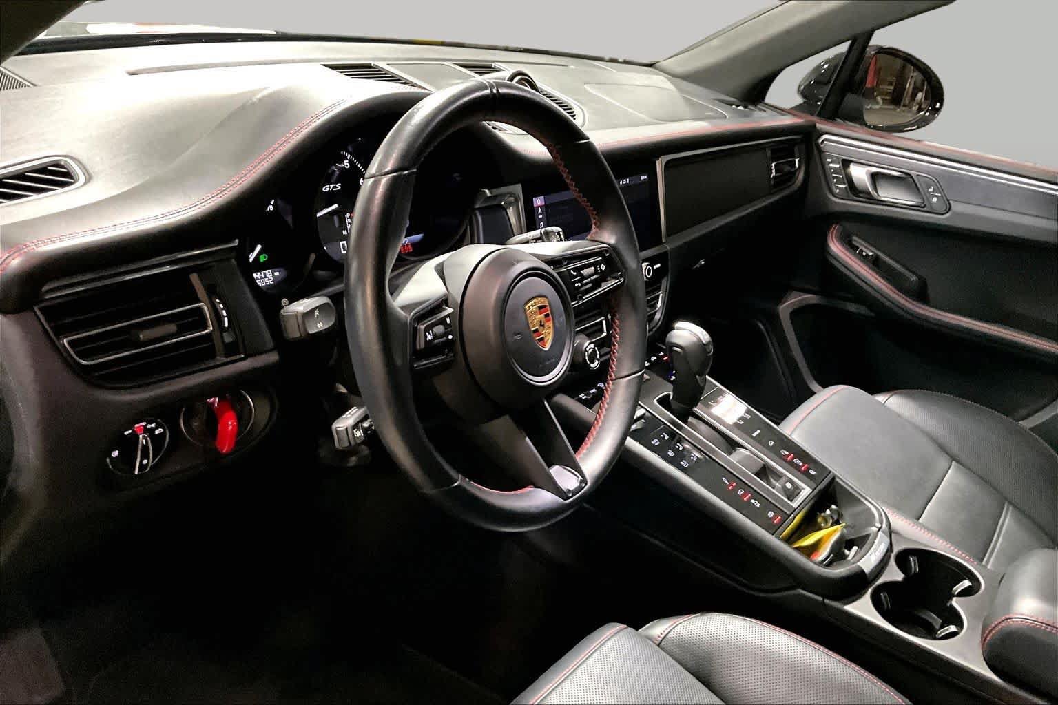 Used 2023 Porsche Macan GTS AWD/4WD image 16