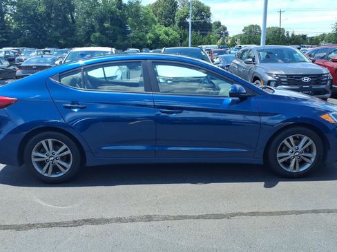 Used 2018 Hyundai Elantra Value Edition FWD image 4