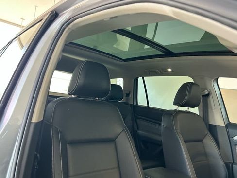 Certified 2023 Volkswagen Atlas SEL image 23