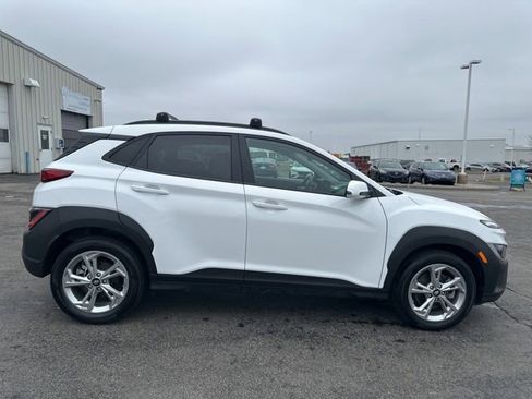 Used 2023 Hyundai Kona SEL w/ Convenience Package image 10