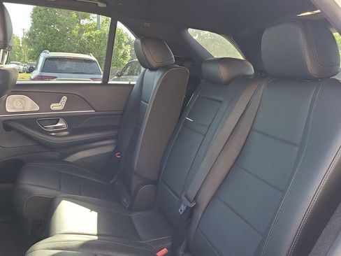 Used 2021 Mercedes-Benz GLE 350 4MATIC image 14