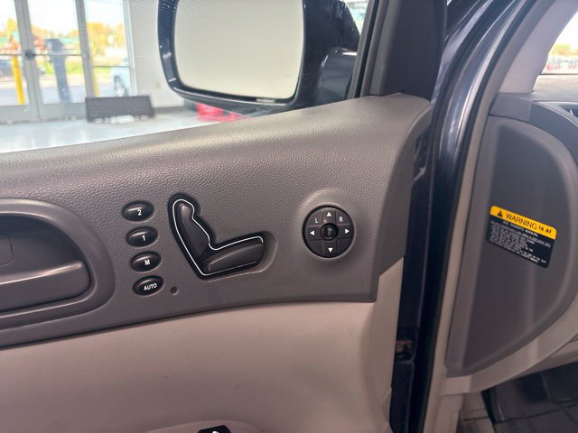 Used 2007 Kia Sedona EX w/ Luxury Pkg FWD image 16