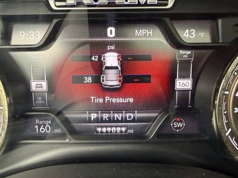 Used 2020 RAM 1500 Limited image 11