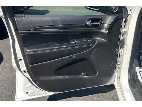 Used 2021 Jeep Grand Cherokee Limited w/ Quick Order Package 28K 80th image 23