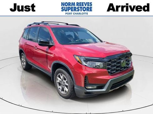 Used 2023 Honda Passport TrailSport image 1