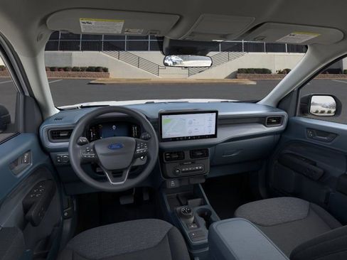 New 2025 Ford Maverick XL image 9