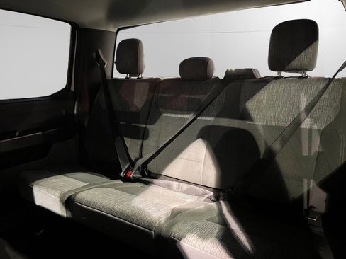 Used 2023 Ford F350 XLT w/ FX4 Off-Road Package AWD/4WD image 18