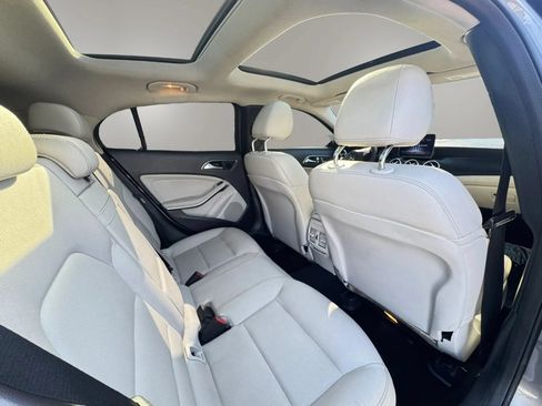 Used 2018 Mercedes-Benz GLA 250 w/ Premium Package image 14