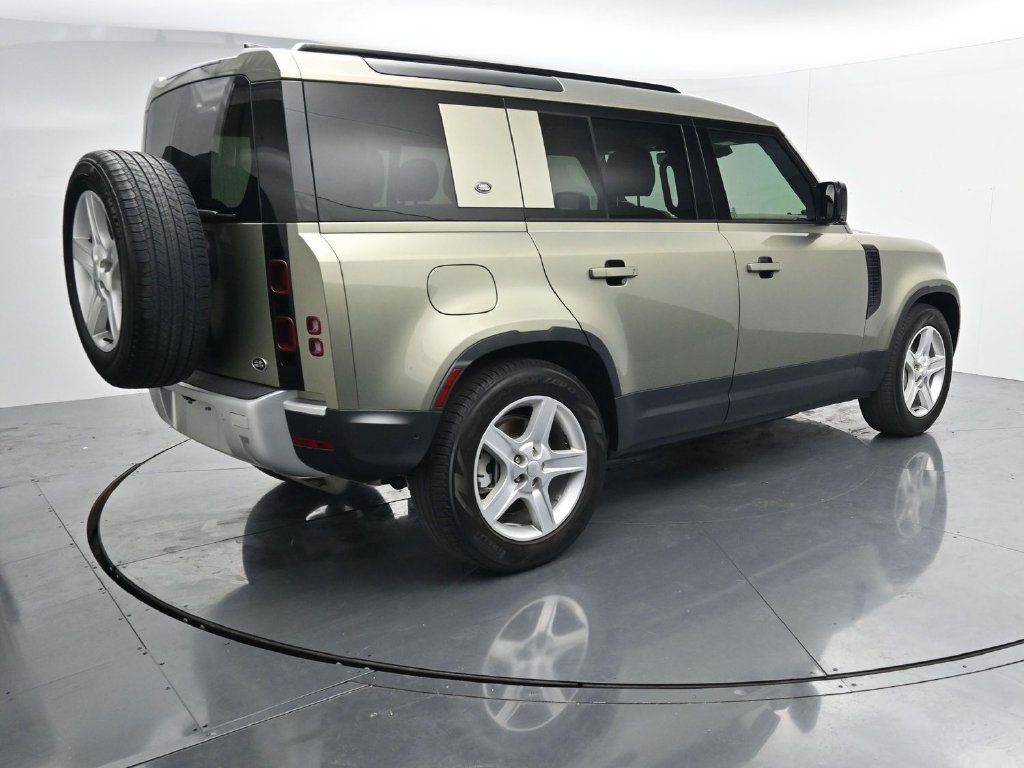 Used 2021 Land Rover Defender 110 SE AWD/4WD image 8
