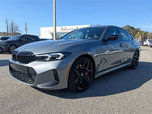 Used 2025 BMW 330i 330i w/ M Sport Package image 9