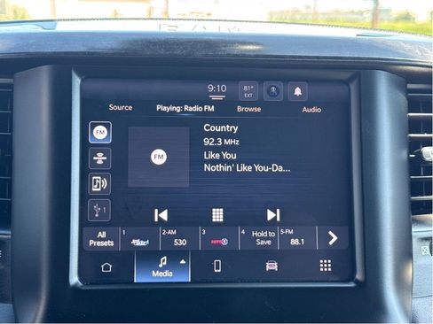 Used 2024 RAM 2500 Big Horn w/ Bed Utility Group image 21