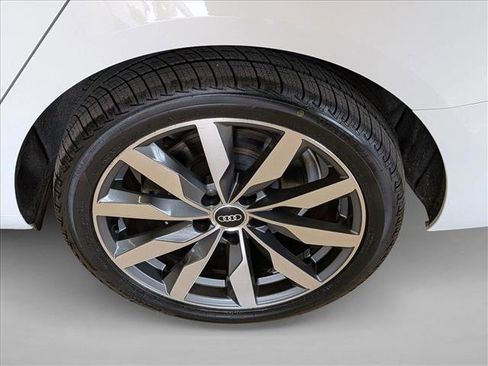 Used 2022 Audi A4 2.0T Premium AWD/4WD image 25