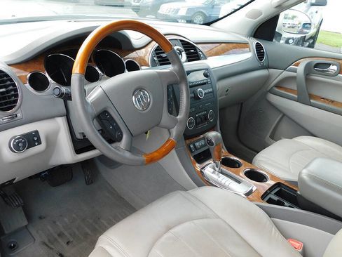 Used 2008 Buick Enclave CXL w/ Entertainment Package #1 AWD/4WD image 25