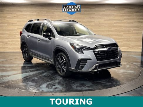 Used 2024 Subaru Ascent Touring image 1