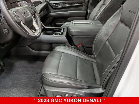 Used 2023 GMC Yukon Denali w/ Advanced Technology Package AWD/4WD image 12