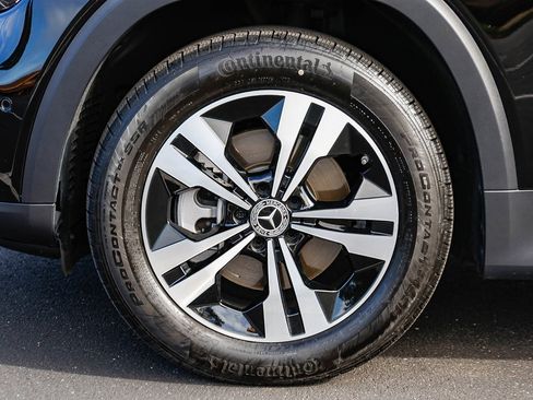 Certified 2025 Mercedes-Benz GLB 250 image 9