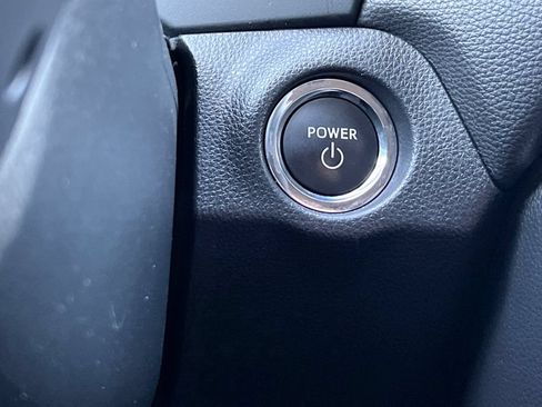 Certified 2025 Toyota RAV4 XLE AWD/4WD image 24