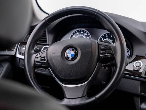 Used 2016 BMW 528i xDrive Sedan AWD/4WD image 11