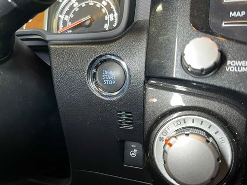 Used 2024 Toyota 4Runner TRD Off-Road Premium w/ Moonroof Package image 31