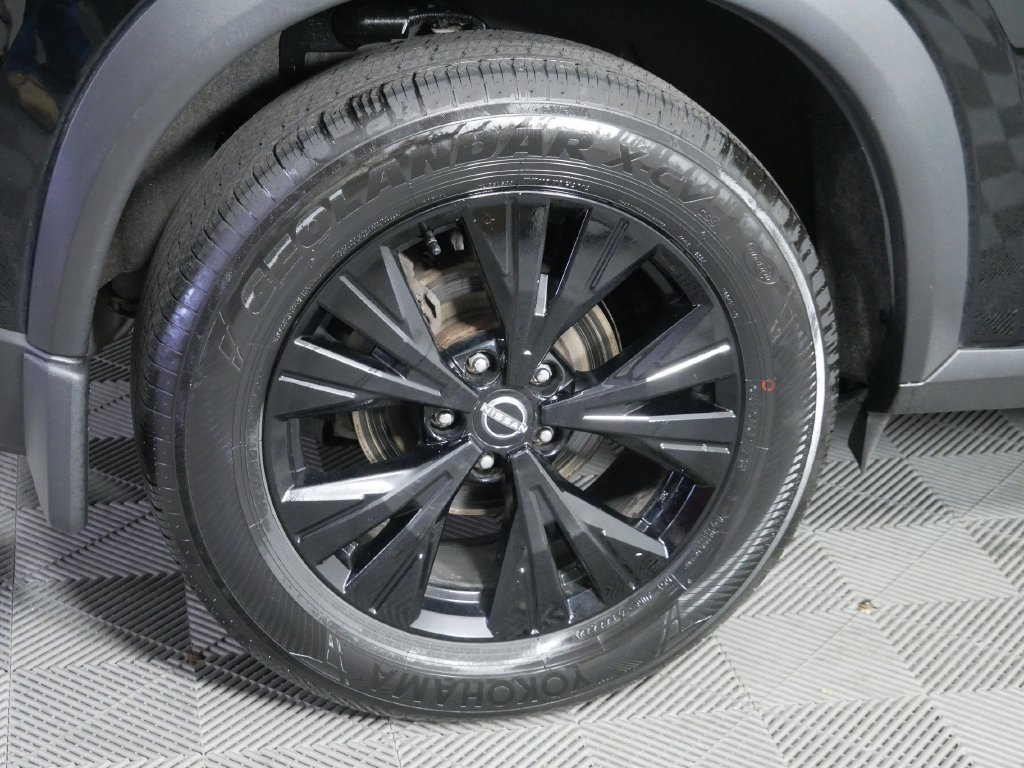 Used 2023 Nissan Rogue SV w/ SV Premium B Package AWD/4WD image 11