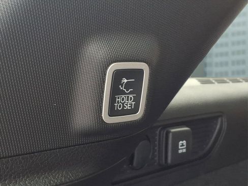 New 2025 Jeep Grand Cherokee Summit image 26