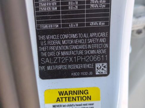 Used 2023 Land Rover Range Rover Evoque R-Dynamic S image 22