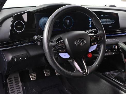 Used 2023 Hyundai Elantra N w/ Preferred Accessory Package FWD image 11