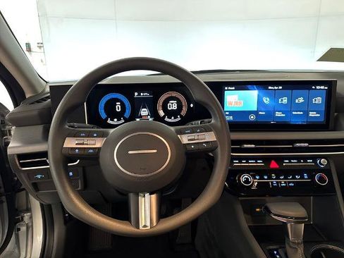 Used 2026 Hyundai Sonata SE FWD image 5