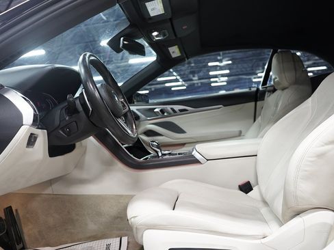 Used 2020 BMW 840i Convertible w/ M Sport Package RWD image 10