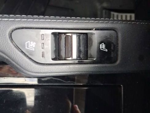 Used 2022 Kia Telluride SX w/ SX Prestige Package image 26