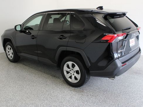 Used 2023 Toyota RAV4 LE FWD image 9