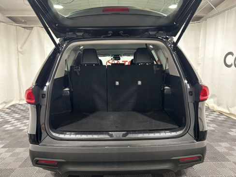 Used 2025 Toyota Grand Highlander AWD image 16