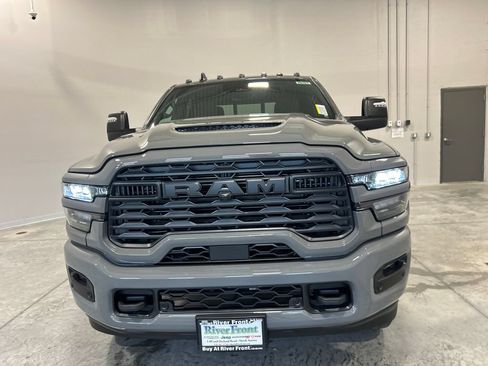 New 2026 RAM 2500 Tradesman AWD/4WD image 3