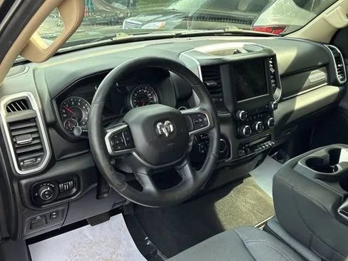 Used 2019 RAM 1500 Big Horn AWD/4WD image 23