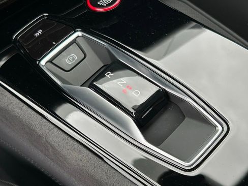 Used 2024 Audi RS e-tron GT w/ Carbon Performance Package AWD/4WD image 36