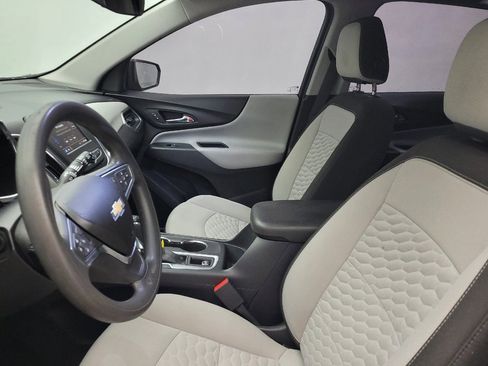 Used 2019 Chevrolet Equinox LS image 17